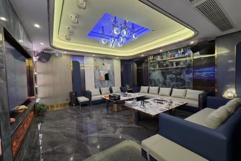 日喀则KTV高薪诚聘女营销 日结1300起提供住宿